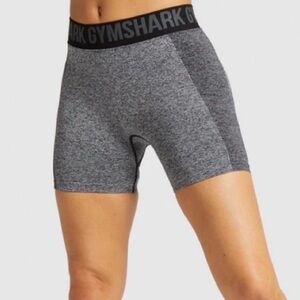 GYMSHARK WOMEN’S FLEX SHORTS - BLACK & CHARCOAL GRAY - SIZE LARGE - 5” INSEAM